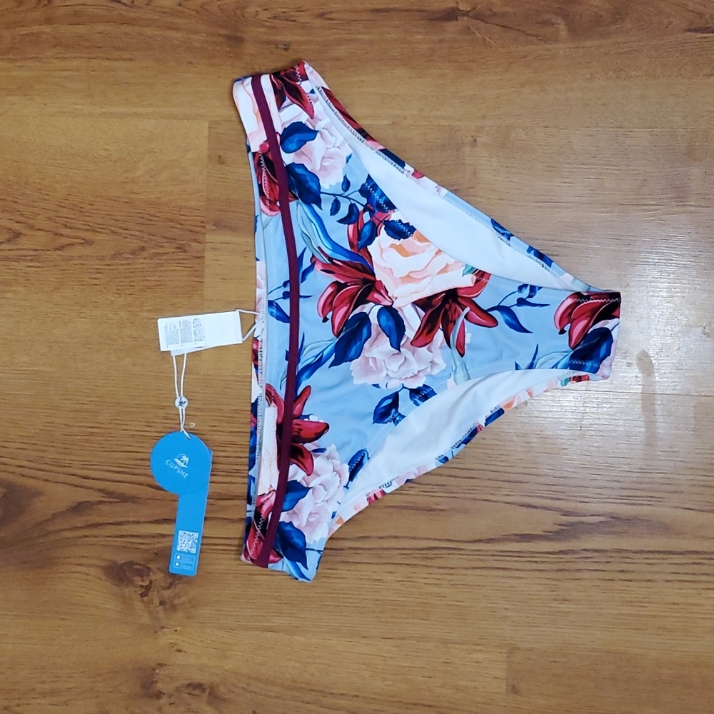 Cupshe bottom flower swim size xlarge